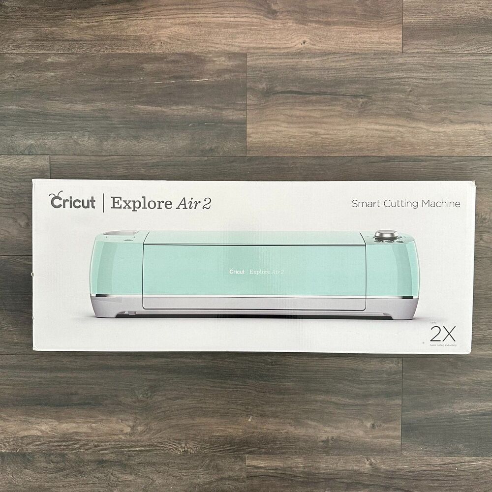 NEW IN BOX Cricut Explorer Air 2 Smart Cutting Writing Machine in Mint Green NWT